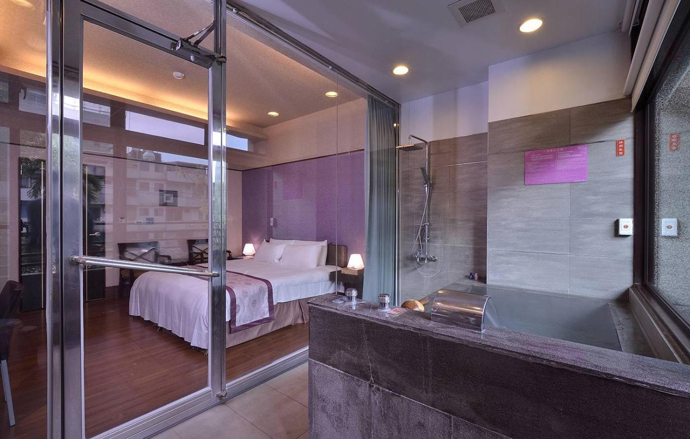 A-San Hot-Spring Hotel Джиаоси Екстериор снимка